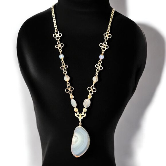 Artisan Hammered Lotus Flower Necklace W/ Agate Pendant Labradorite & Chalcedony - Picture 3 of 17